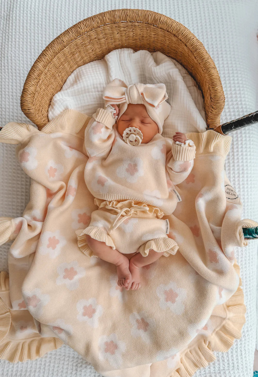 Indigo Dreams Daisy Floral Frill Blanket