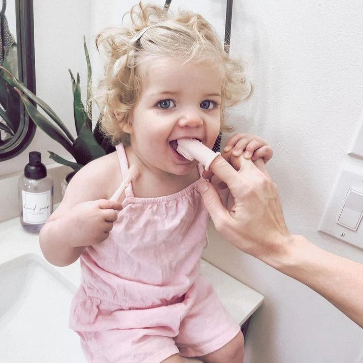 Ali + Oli Baby Finger Toothbrush Tongue Cleaner Oral Set