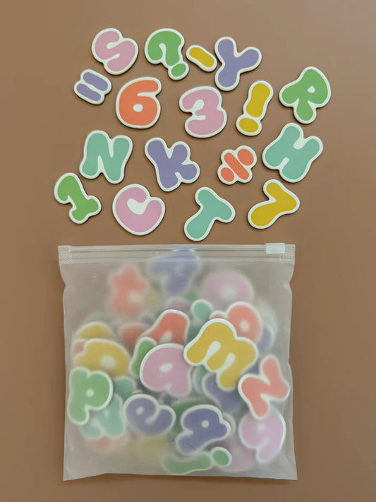 Mae & Rae Kids Magnet Set