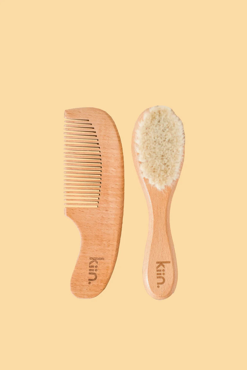 Kiin Wooden Baby Brush and Comb Set