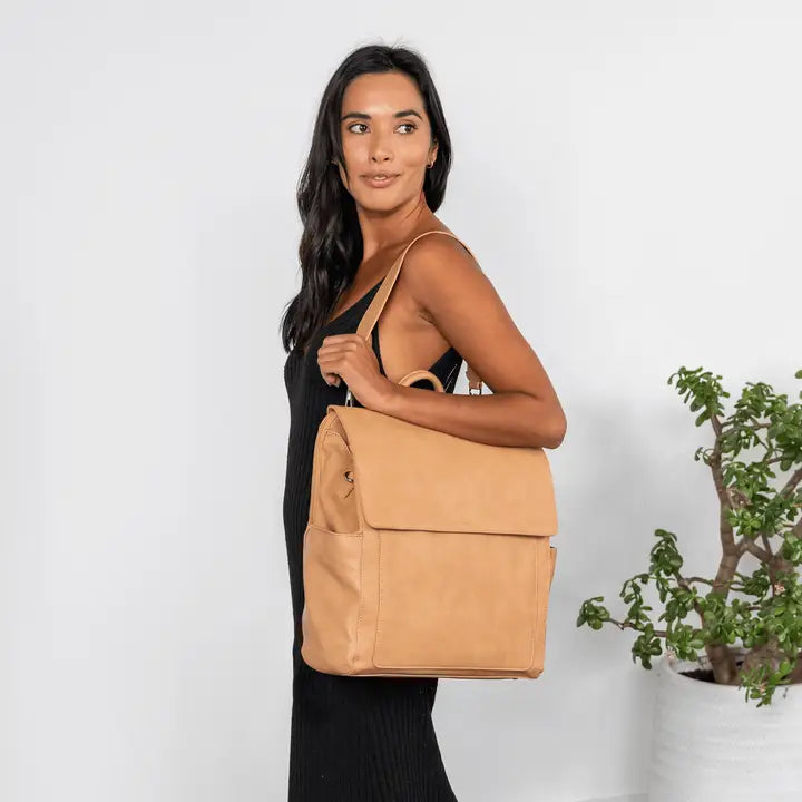Vanchi Emmy Vegan Backpack - Camel