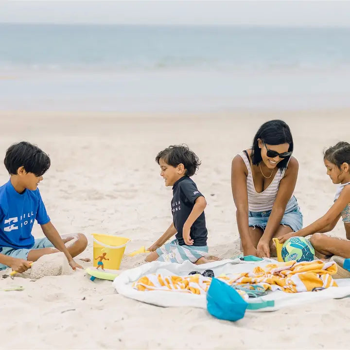 Outdoor Aqua Pouch - Waves