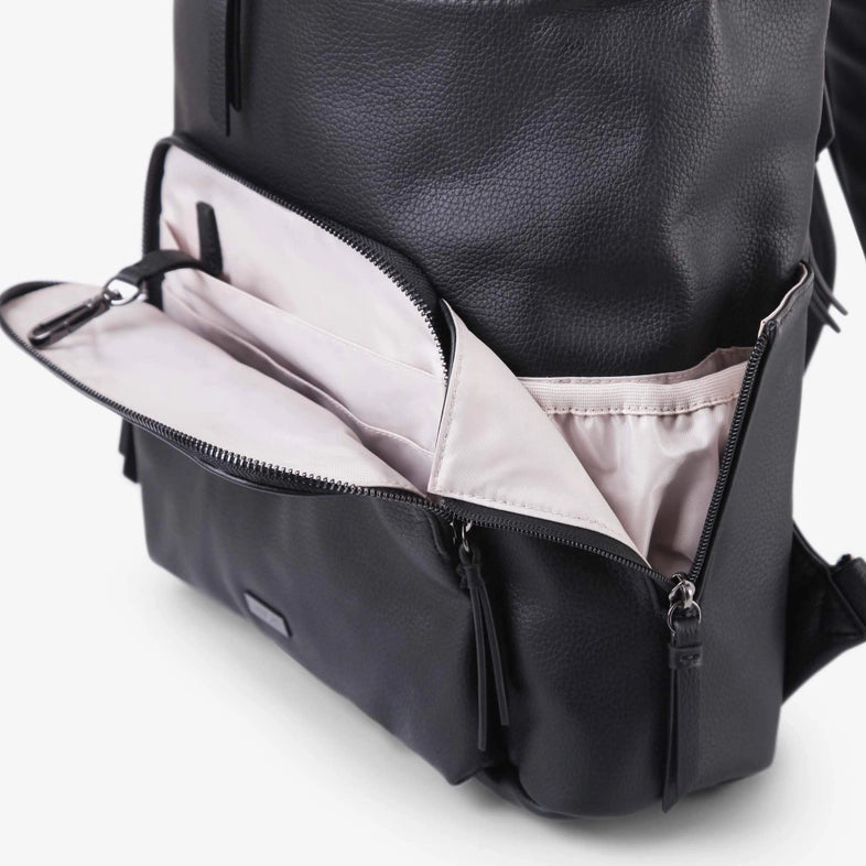 Vanchi Leather Frankie Everyday Backpack - Black